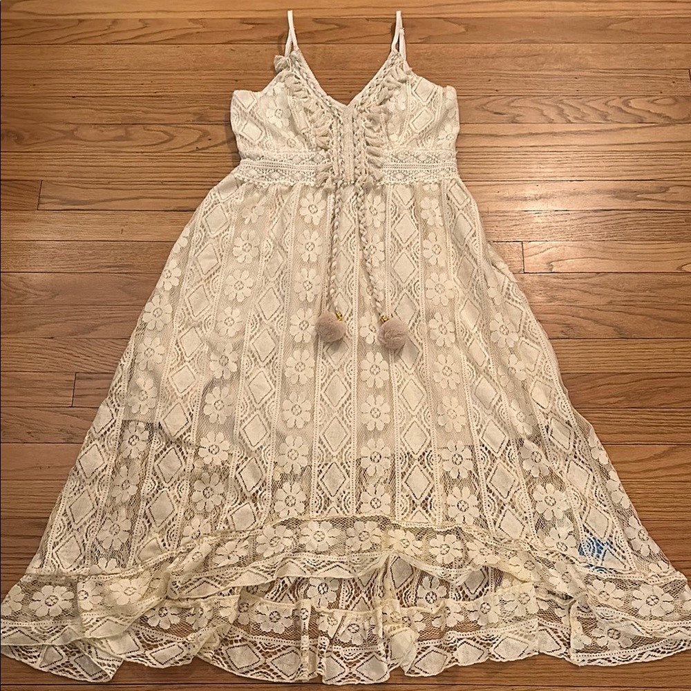 NWT Cupshe Lace Cover-Up M